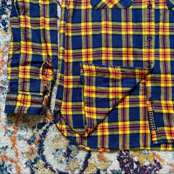 💥HOST PICK💥Women’s Slim Fit United By Blue “Eldora” Plaid Lumberjack Flannel🪓 - Picture 5 of 16